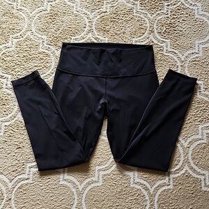 Lululemon black 25 " high rise full in luxtreme legging